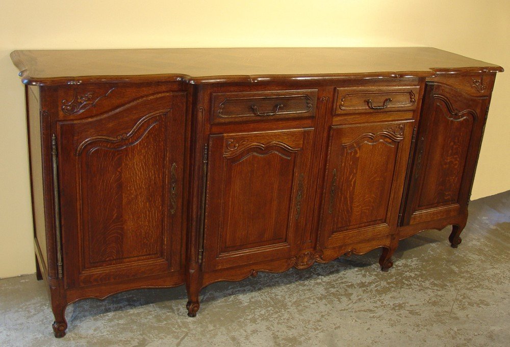 countryfrenchcredenza.jpg