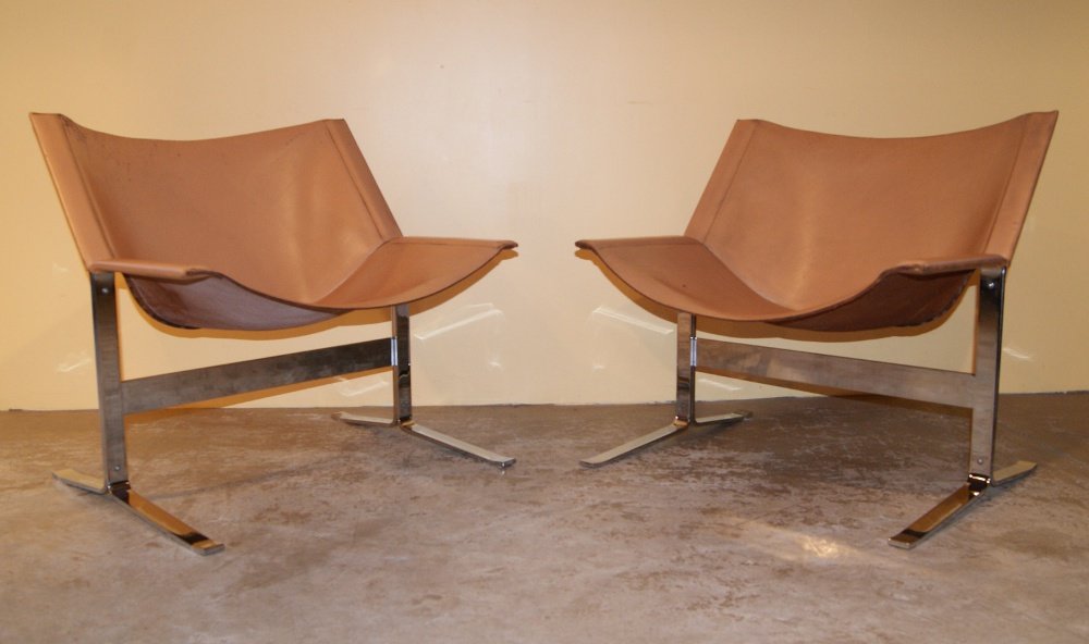 pairchromeleatherchairs.jpg