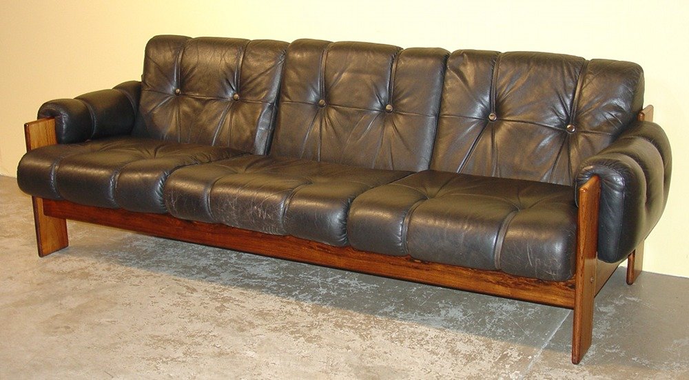 rosewoodsofa.jpg