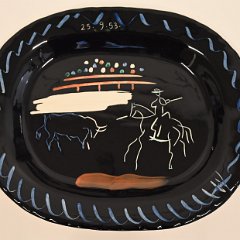 HOLD 9131 Picasso Platter Corrida sur fond noir
