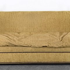 9191 Knole Sofa by EJ Victor